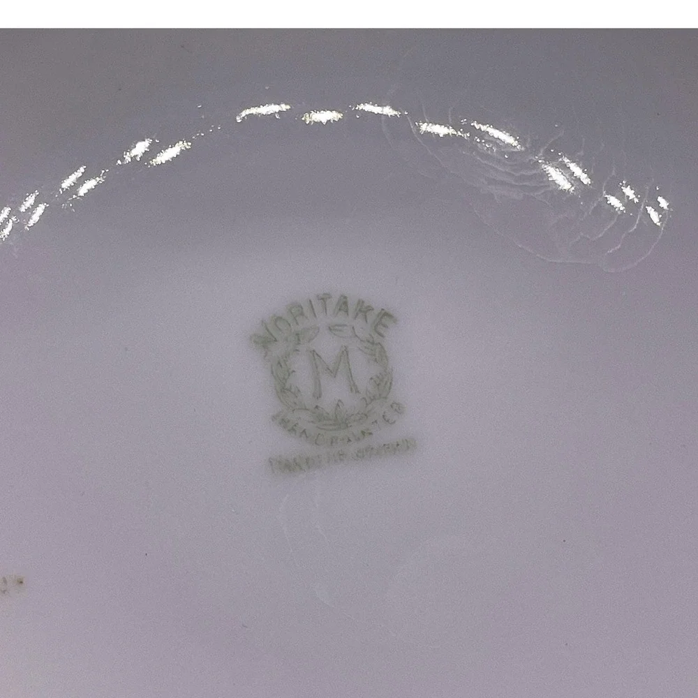 Vintage Noritake Porcelain Cigar Ashtray Ruffled Edge Hand Painted Purple Flower